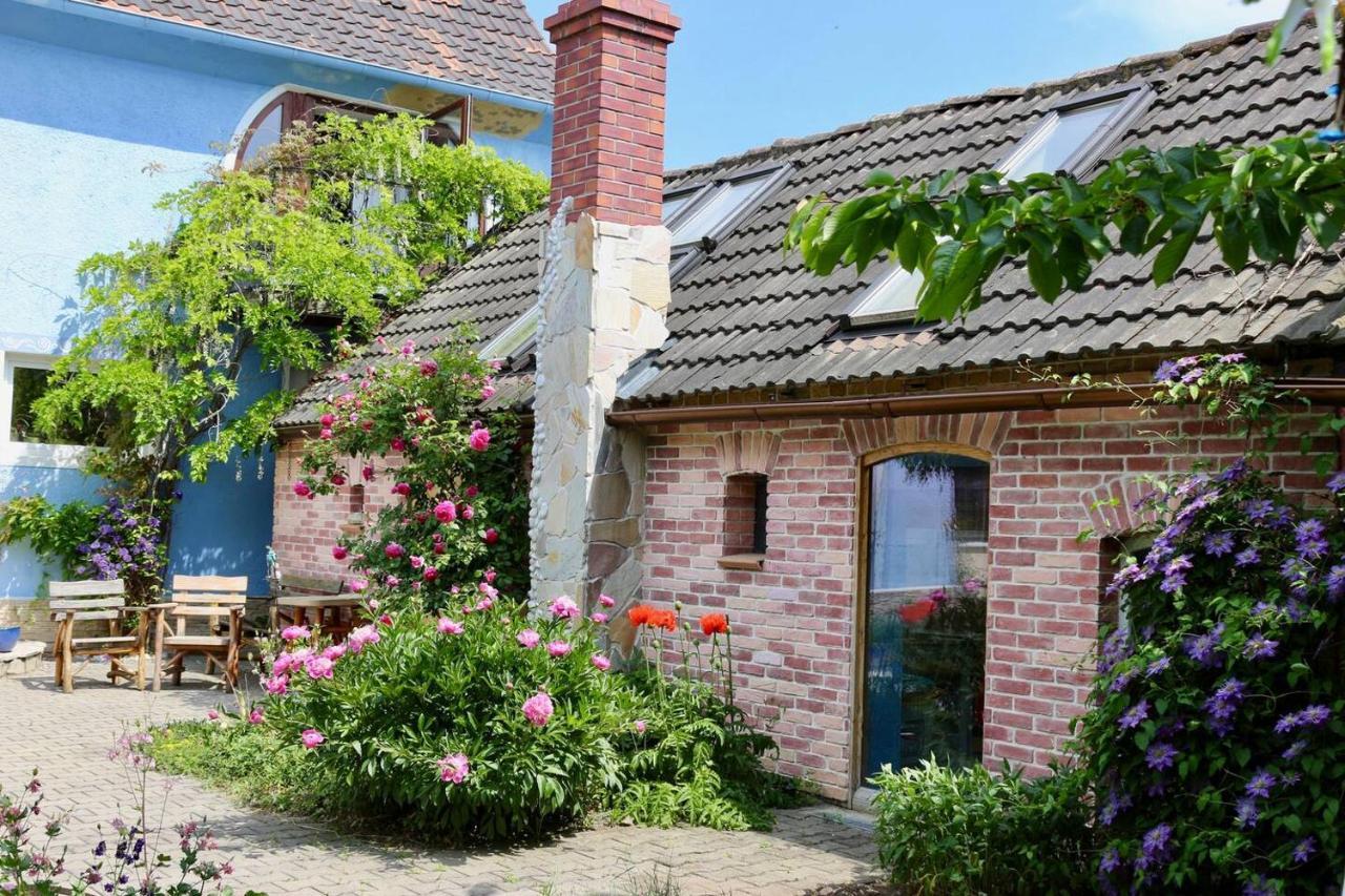 Boutique Hotel Shambala Zeitlos Wiedemar Exterior foto
